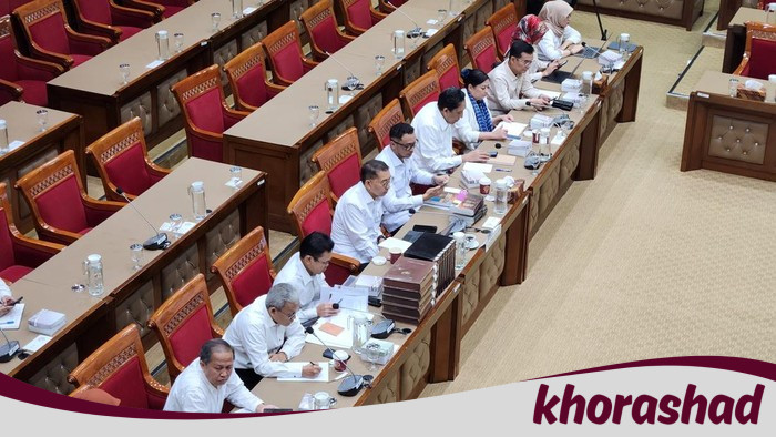 Menbud Fadli Zon Tegaskan yang Ditulis Ulang Bukan Sejarah Resmi - Update 3