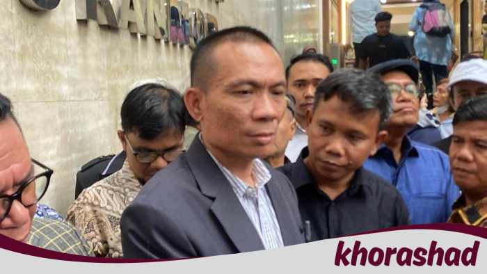 **Rismon Diperiksa, Tudingan Ijazah Palsu Jokowi, Metode Ilmiah Jadi Fokus: Apa yang Sebenarnya Terjadi?**