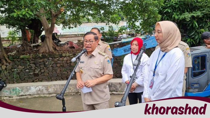 Kali Ciliwung di Kebon Melati dalam Krisis: Gubernur Pramono Lihat Pengerukan, Kondisi Sangat Tidak Terawat
