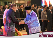 Ini Dia Batik Biru Prabowo yang Guncang Acara ASEAN!