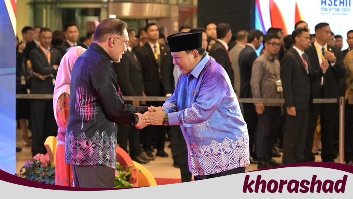 Ini Dia Batik Biru Prabowo yang Guncang Acara ASEAN!