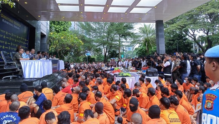 Warga Jadi Lebih Aman, Polisi Tangkal Premanisme dengan Cerdas