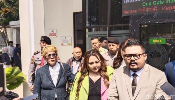 “Ridwan Kamil Absen di Sidang Gugatan Lisa Mariana: Masa Depan Anak Terancam?”