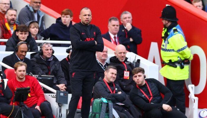Ajax Targetkan Asisten Manajer Liverpool, Guncang Eropa?