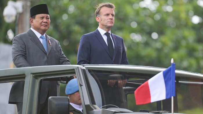 Macron Unggah Video Momen di Jakarta, Caption Bahasa Indonesia yang Mengejutkan!