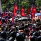 Gempuran Ribuan Warga Nepal: Monarki Harus Kembali, Demokrasi Gagal?