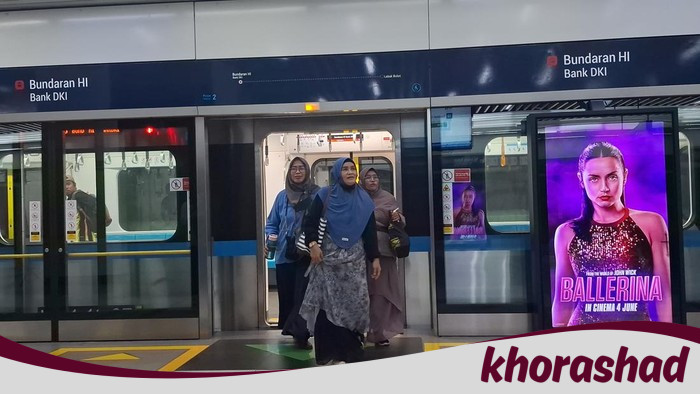 Emak-emak Bekasi Pertama Kali Jajal MRT: Ternyata bukan Hanya untuk Orang Kantoran