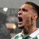 Salam Perpisahan Antony ke Betis: Cinta yang Membakar di Depan Mata
