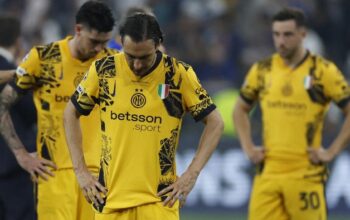 [Inter Milan Jatuh, Treble Mimpi Terciprat]