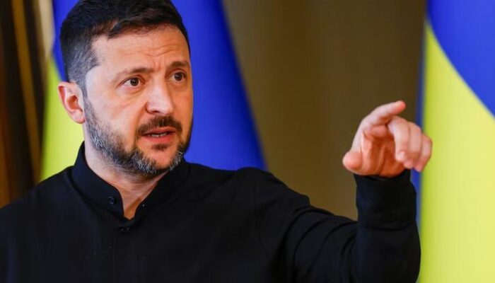 “Ukraina Pakai Trik ‘Jaring Laba-laba’, 40 Pesawat Rusia Hancur!”