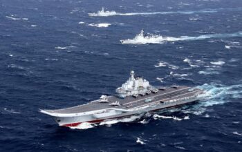 Tegang! China Kerahkan 2 Kapal Induk-Puluhan Kapal Militer ke Dekat Taiwan – Update 3