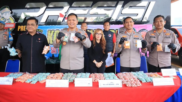 Ribuan Ekstasi dan Sabu Ditemukan, Pengedar Narkoba di Bekasi-Depok Dihukum!
