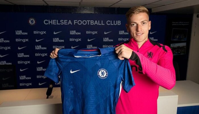 Chelsea Resmi Datangkan Liam Delap, Ancam Dominasi Manchester City