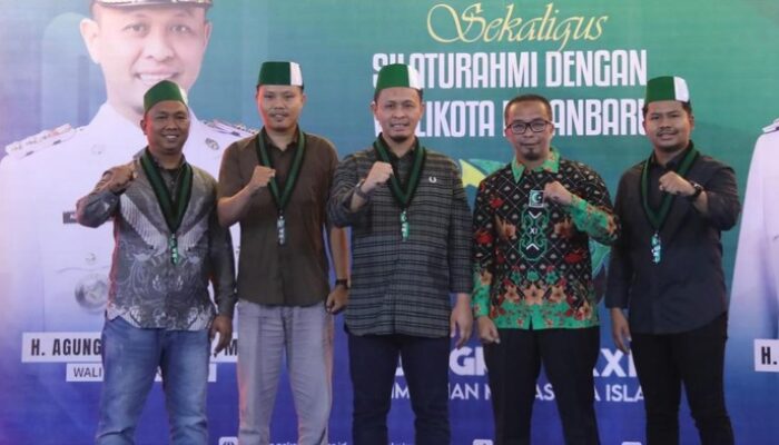 Dari HMI ke Pemerintahan, Walkot Pekanbaru Kini Jadi Anggota Kehormatan