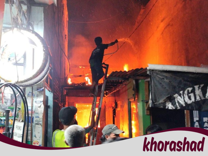 Ribut dengan Istri, Pria Mabuk di Jaksel Nekat Bakar Rumah Sendiri: Sikap Desak yang Berujung pada Kebakaran Menyedihkan!
