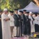 Anies-Jimly Asshiddiqie Tunaikan Salat Idul Adha di Masjid Al Azhar Jaksel, Momentum Perayaan yang Menyatukan Warga Kota