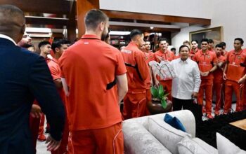 “Diundang ke Istana, Timnas Terima Bonus atau Bumerang Kontroversi?”