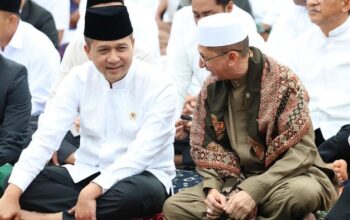Prabowo Berbagi 2 Sapi Kurban, Mentrans Salat Idul Adha di Palolo Penuh Makna