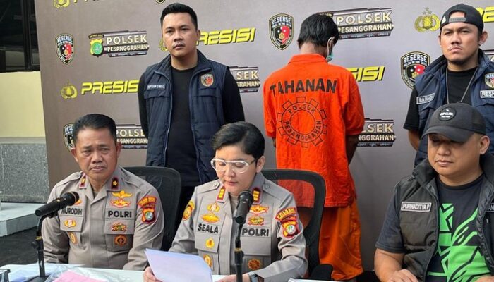 Suami Mabuk yang Bakar Rumah Istri di Jaksel Jadi Tersangka! – Update 3