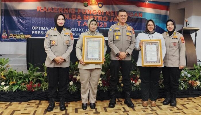 Prestasi Mentereng! Direktorat Reskrimsus Polda Metro Raih IKPA 100, Diberi Penghargaan Kapolri