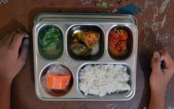 Siswa Ditjenanti MBG di Libur Sekolah, Makanan Siap Santap-Kemasan Jamin Nutrisi
