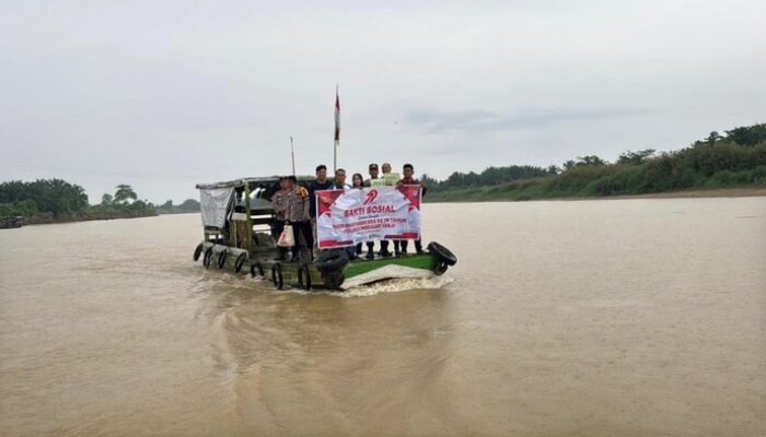 Program ‘Jalur’ Polda Riau, Menyelamatkan Desa Inhu dari Keadaan Tanpa Listrik!
