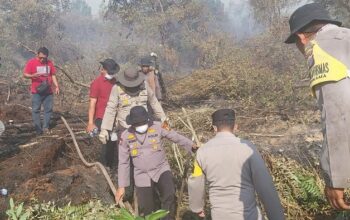 Polisi-Masyarakat Peduli Api Respons Cepat Tangani Karhutla di Dumai: Solusi Mitigasi Api yang Efektif dan Cepat