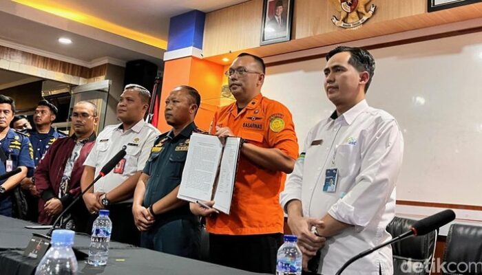 [Anda harus menambahkan judul ketiga]
