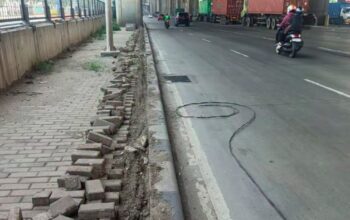 Maling Heboh di Koja: Bongkar Trotoar demi Curi Kabel Lampu Jalan