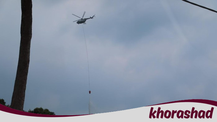 Darurat! 2 Heli Water Bombing Diturunkan untuk Hentikan Karhutla di Rokan Hulu