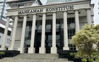 “Dengan Keputusan MK, Menkum Tetap Jadi Pusat Ekstradisi dan MLA: Tren Hukum Terbaru”