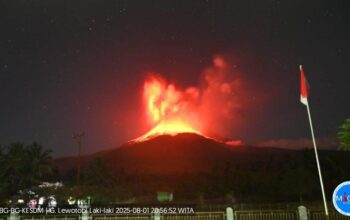 Erupsi Gunung Lewotobi Laki-laki, Warga Lokal Siaga Banjir Lahar