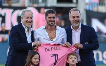 REAKSI DE PAUL: “Senangnya Bisa Bersama Messi Terus”!