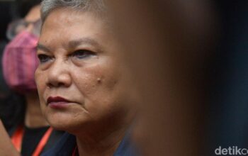 Ribka Beri Petunjuk, Hasto Kembali Menyapu Kebangkitan PDIP!