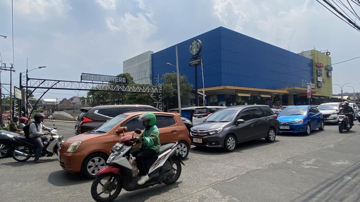 Sempat Disidak Walkot, Ini Titik Biang Kerok Macet di Cinere Depok - Update 1