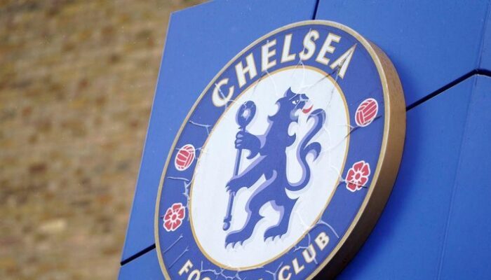 “Skuad Chelsea Sudah 39 Pemain, Tapi Target Transfer Masih Berlanjut! Hato dan Simons di Garis Akhir!”