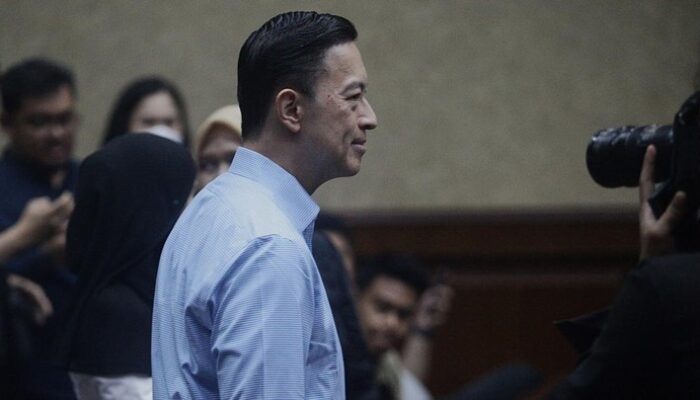 “KY Verifikasi Laporan Tom Lembong: Hakim 4,5 Tahun Penjara, Apakah Ada Kebocoran?”
