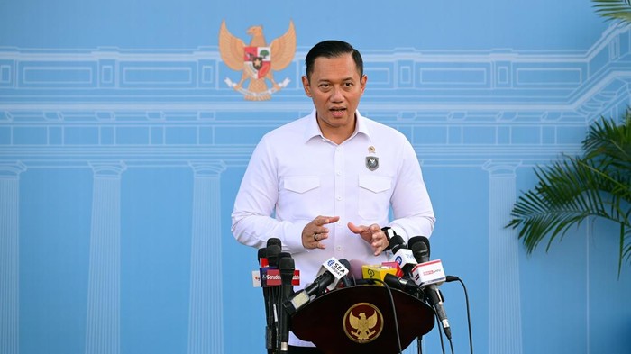 AHY: Giant Sea Wall untuk Lindungi Masyarakat-Kawasan Ekonomi di Pantura - Update 2
