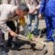 Polisi dan Mahasiswa Agen Green Policing Ajak Warga Siak Tanam Pohon, Inovasi Baru dalam Dunia Perkemahan?