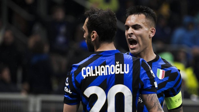 'Lautaro Martinez Vs Calhanoglu Selesai, Saatnya Inter Fokus Musim Baru' - Alternatif 2