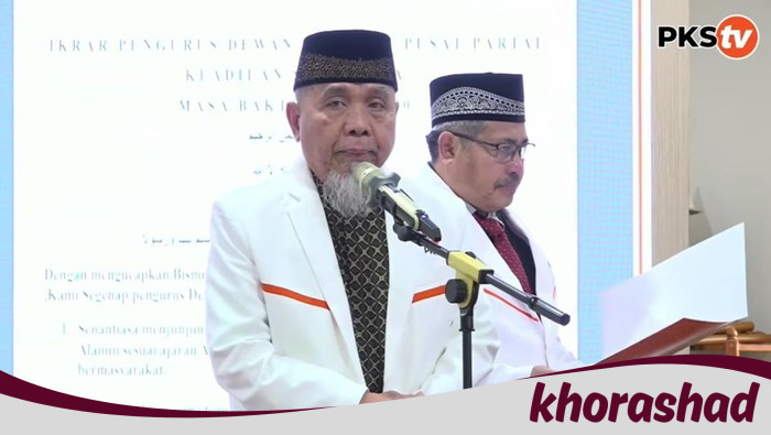 PKS Umunkan Dewan Syariah Pusat, Ini Daftar Lengkapnya yang Mengejutkan!