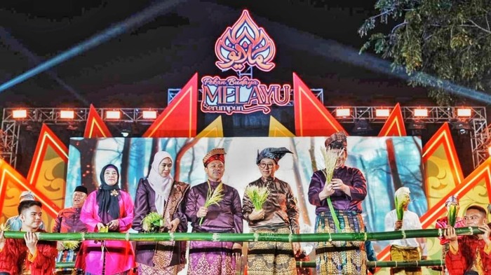 Menbud Puji Pekan Budaya Melayu Serumpun: Wadah Dialog Antarbudaya - Update 2