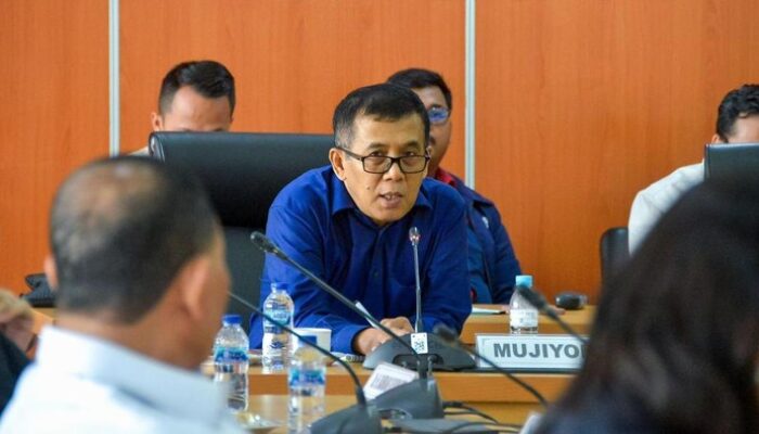 Ciptakan Jutaan Penerang Api, Legislator Dukung Rekrut 1.000 Petugas Damkar di DKI