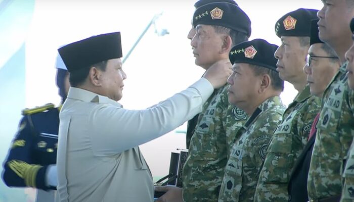 “60 Purnawirawan TNI Terpilih, Siapa Mereka yang Mendapat Jenderal Kehormatan dari Prabowo?”