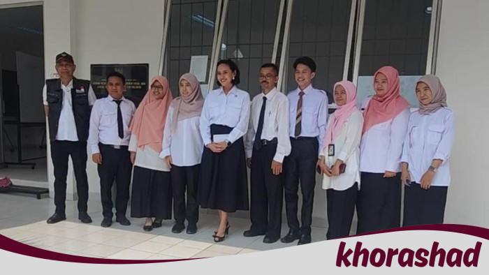Wamensos-Wamen P2MI Berikan Dukungan Pangan ke Siswa Sekolah Rakyat di Jaktim