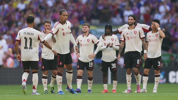 Lini Belakang yang Rapuh Jadi Titik Lemah Liverpool, Siapa yang Bertanggung Jawab?
