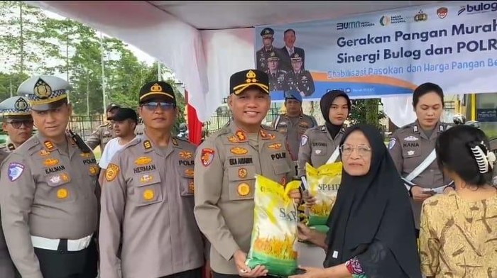Polres Siak Gerakan Pangan Murah: Warga Bersorak, 