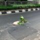 “Jelang Pilkada, Pemkot Jaksel Tuntaskan Lubang di Kapten Tendean!”