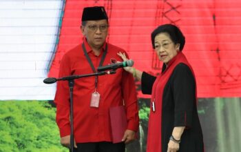 Adian Ungkap Cerita di Balik Megawati Tunjuk Hasto Jadi Sekjen PDIP Lagi – Alternatif 1