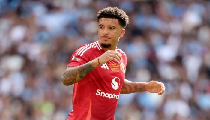 MU Mau Jadon Sancho Disertakan Dalam Transfer Carlos Baleba! – Update 1